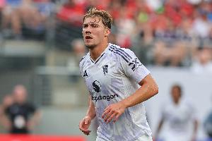 开云体育-还是不想走！ESPN：霍伊伦不想离开曼联，但他怕不转会没出场机会