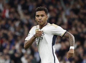 kaiyun.com-阿斯：国王杯决赛安帅考虑变阵442，罗德里戈无缘首发&amp;左后卫存疑