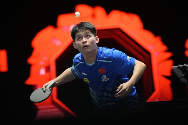 孙颖莎赢赛季首秀 男女世界第一之争新加坡见分晓