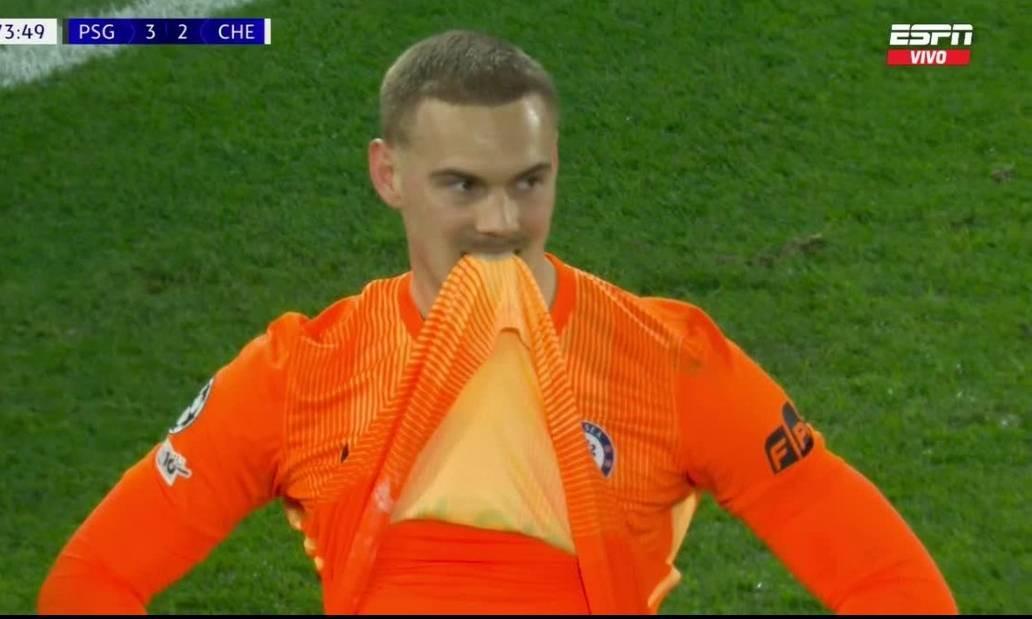 kaiyun.com-致敬热刺？切尔西欧冠上二门，结果因门将俩失误同样2-5惨败